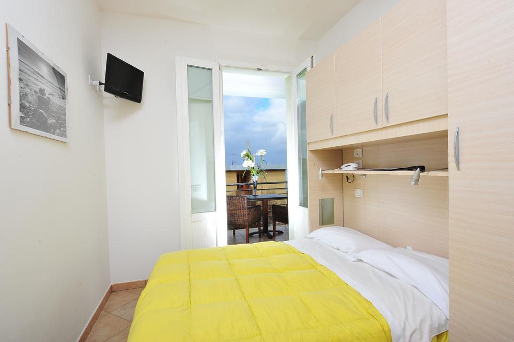 Hotel Aurora San Vincenzo Quarto foto